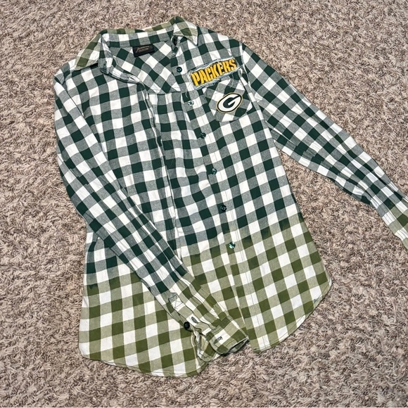 Nfl Team Tops - Green Bay Packers Plaid Button-Up Shirt - Women